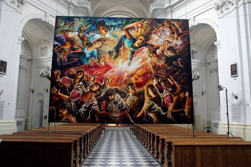 Kontrowersje wzbudził obraz "Smoleńsk" Zbigniewa M. Dowgiałło wywieszony w kościele pokamedulskim w Warszawie