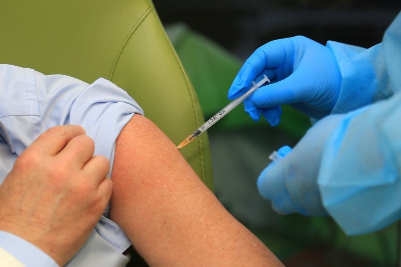 Rząd zmienia zasady szczepień na covid-19.