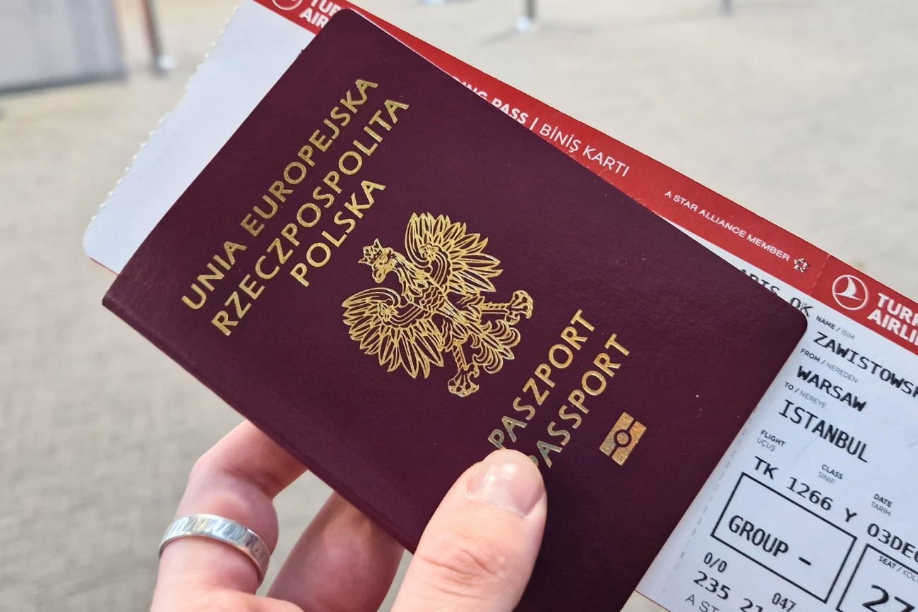 Przed urlopem sprawdź paszport i dowód osobisty. Inaczej możesz nigdzie nie polecieć