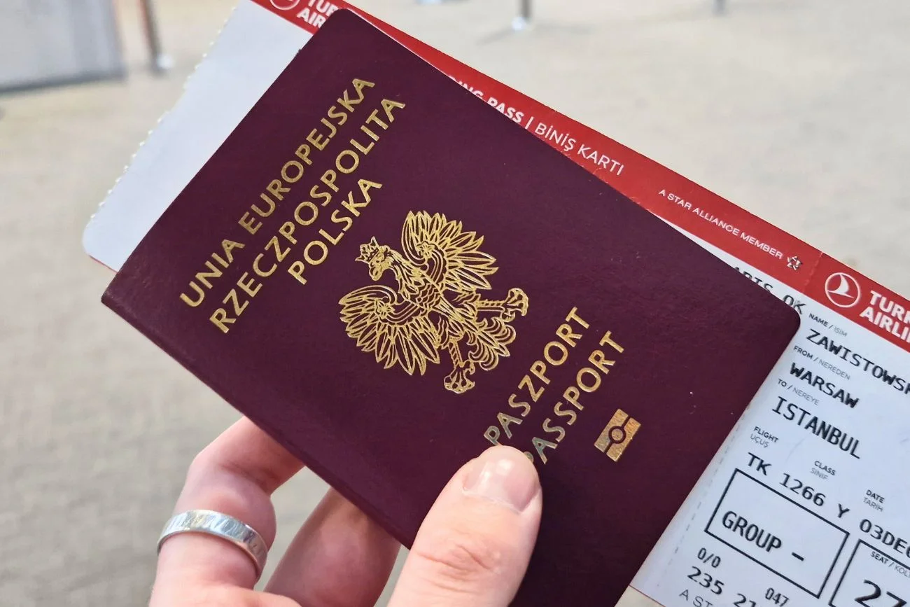 Przed urlopem sprawdź paszport i dowód osobisty. Inaczej możesz nigdzie nie polecieć