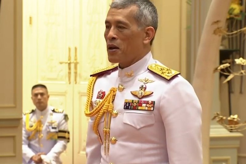 Król Tajlandii Rama X Maha Vajiralongkorn jest uważany za najbogatszego monarchę świata.