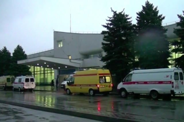 Na lotnisku w Rostowie nad Donem trwa akcja ratownicza.