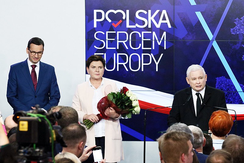 PiS z pewnością jest na dobrej drodze do zwycięstwa w wyborach parlamentarnych. Jesienią nie będzie miało jednak tak łatwo, jak wielu twierdzi.