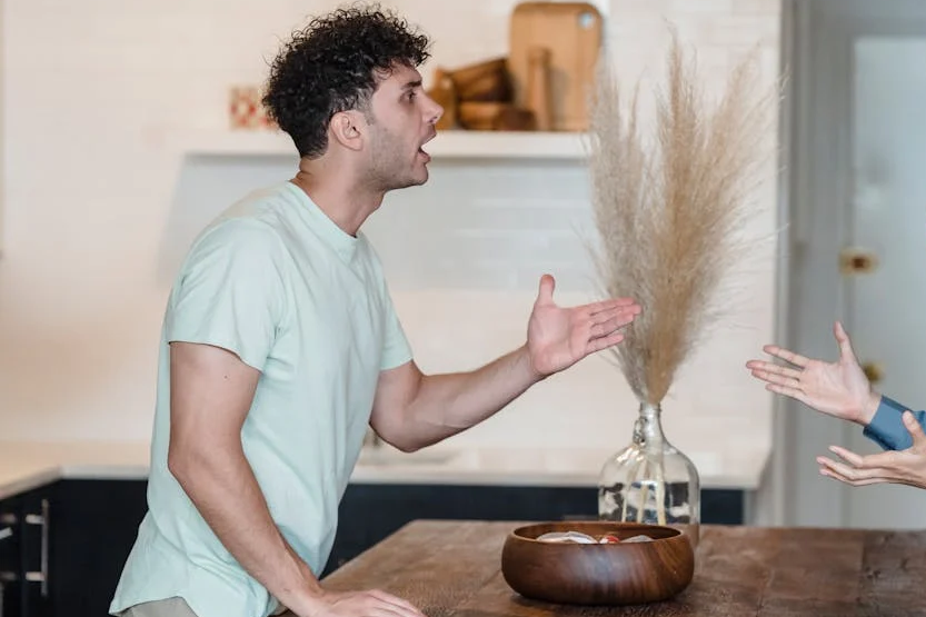 Jak rozpoznasz toksyczny związek? 10 zdań, które świadczą o dominacji i manipulacji.