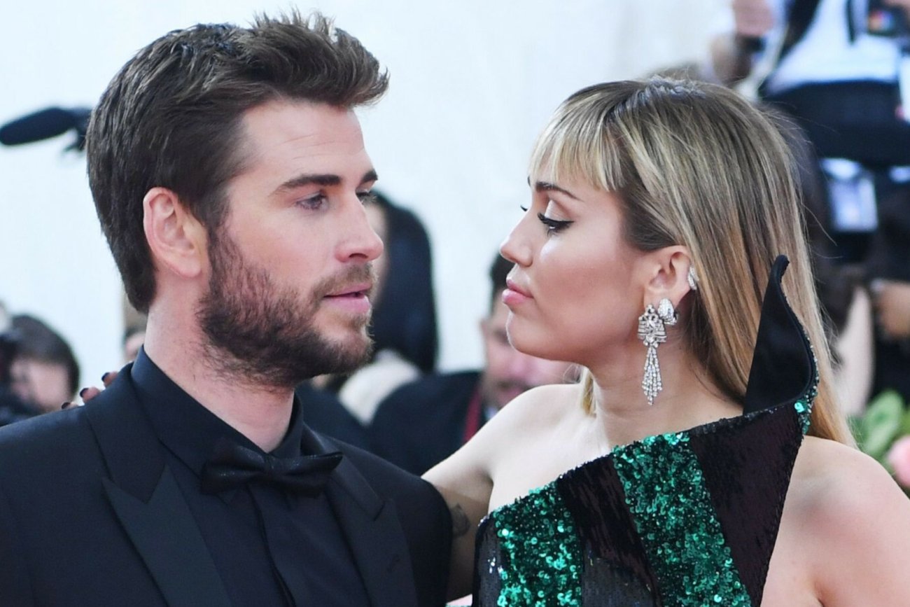 Liam Hemsworth pozywa Miley Cyrus za "Flowers"?