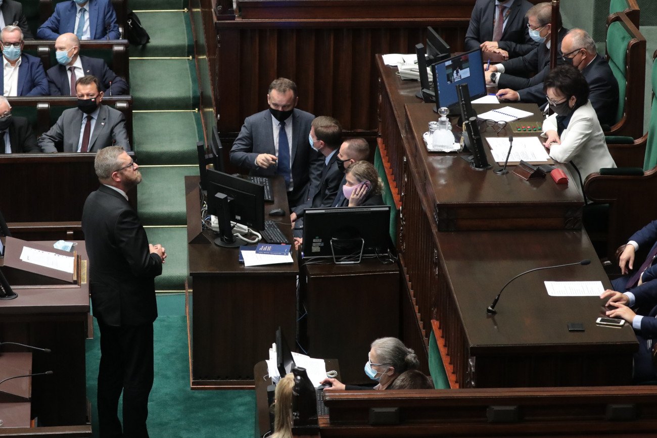 Grzegorz Braun wykluczony z obrad Sejmu.