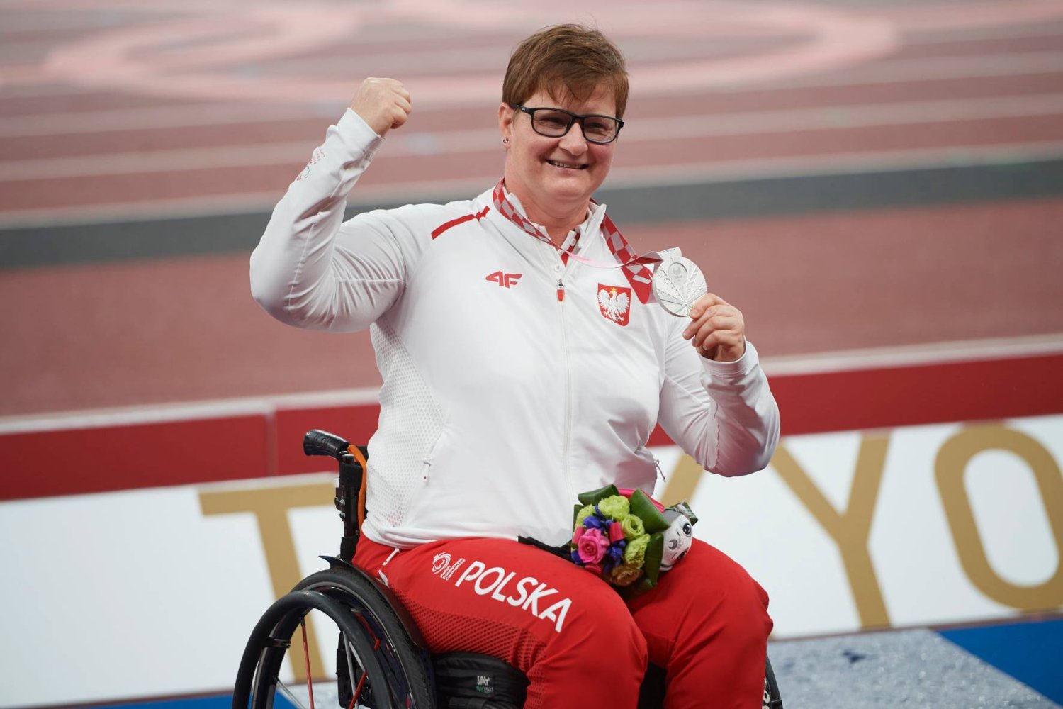 Lucyna Kornobys drugie igrzyska z rzędu jest wicemistrzynią olimpijską w pchnięciu kulą