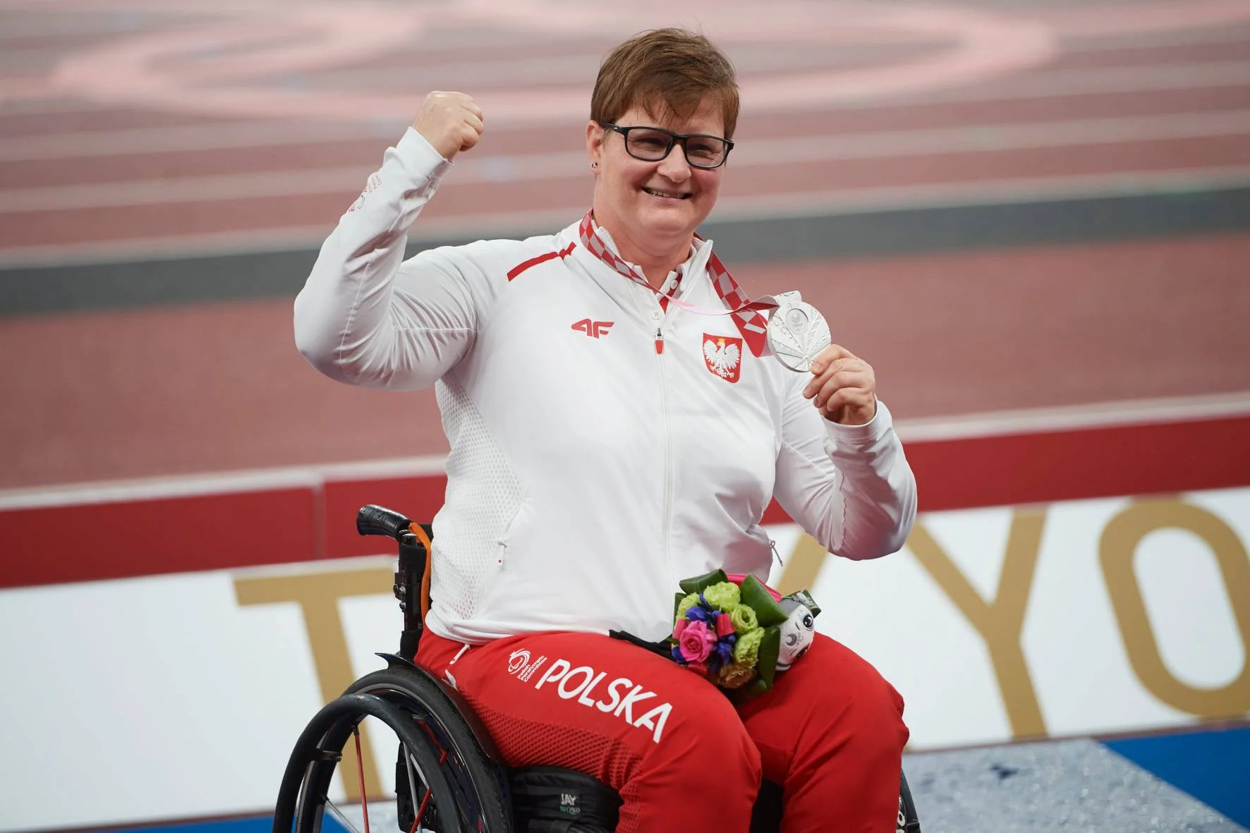 Lucyna Kornobys drugie igrzyska z rzędu jest wicemistrzynią olimpijską w pchnięciu kulą