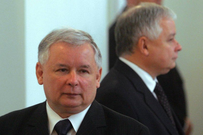 Jarosław Kaczyński jako jedyny odpowiada za pamięć po swoim bracie Lechu?