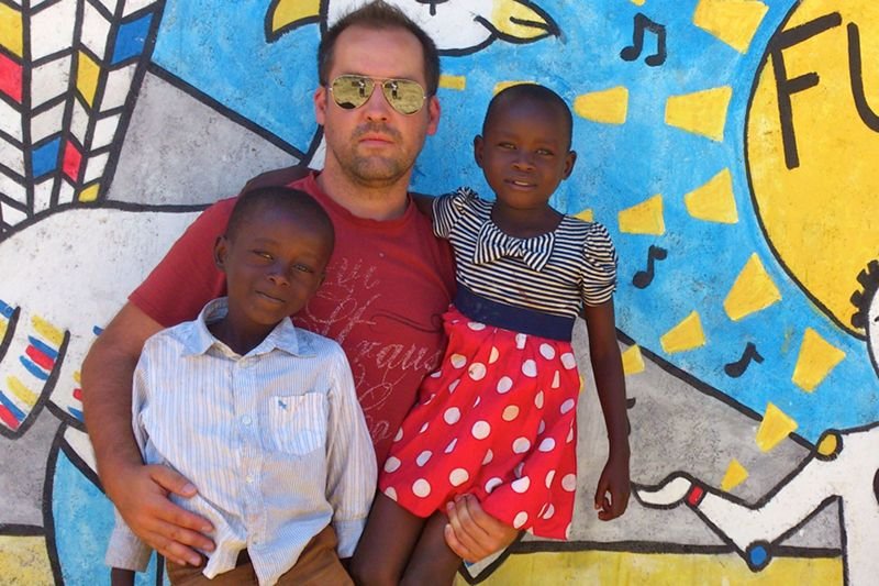 Paweł Huk, który wyjechał do Afryki mając przy sobie 100 dolarów.