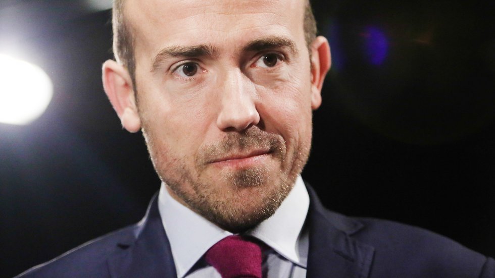 Borys Budka w poniedziałek złożył pozew przeciwko TVP i Samuelowi Pereirze.