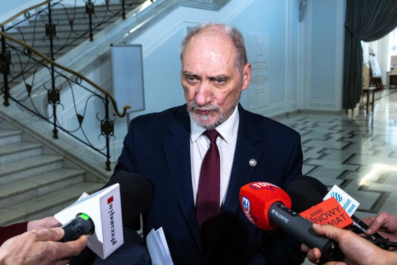 Antoni Macierewicz zbeształ dziennikarkę "Gazety Wyborczej"
