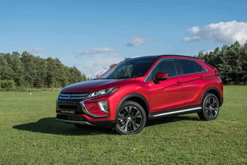 Nowy model Mitsubishi Eclipse Cross to pierwszy w historii marki SUV typu coupe o sportowym charakterze