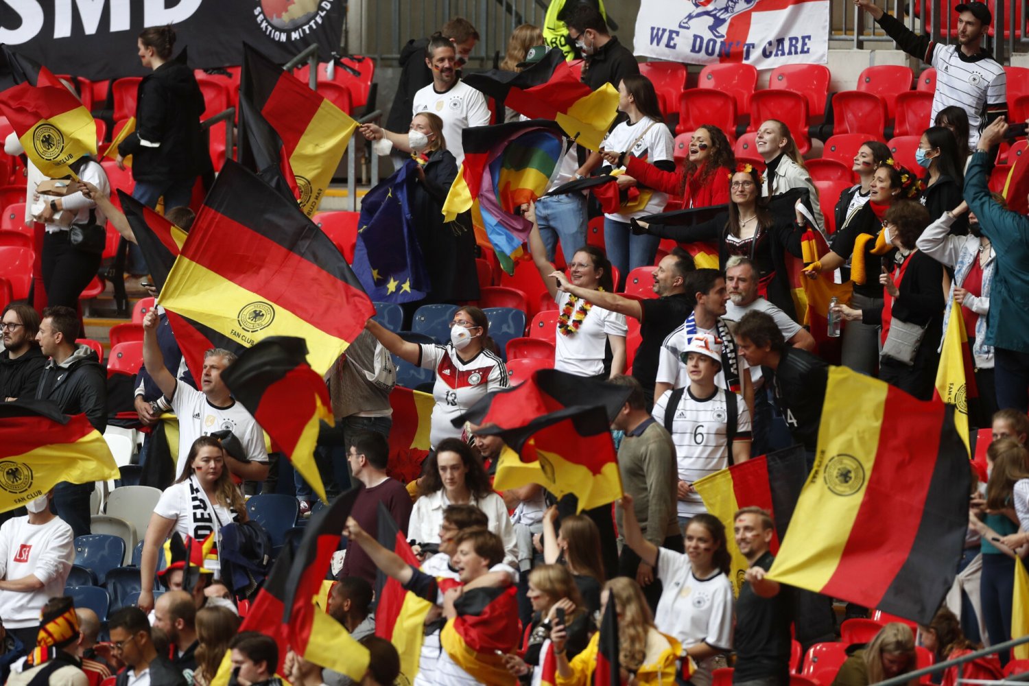 Niemieccy kibice nie będą mogli śpiewać jednej z piosenek...