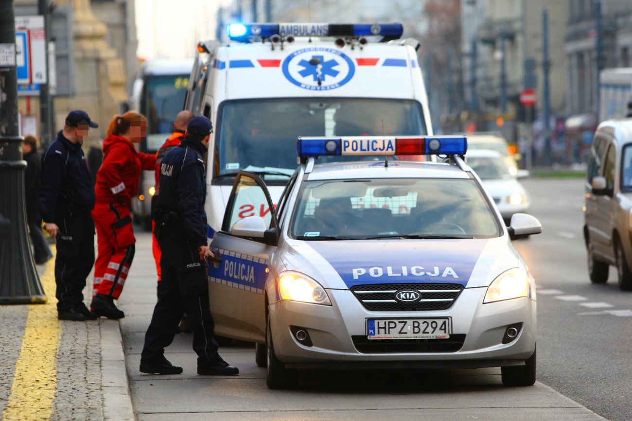 policja i karetka w Warszawie