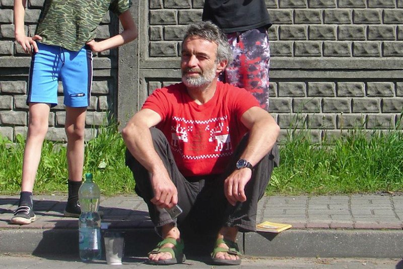 Paweł Bednarz z Sosnowca, prezes Fundacji im.Dobrego Pasterza, zakłócił konferencję marszałka Sejmu, Ryszarda Terleckiego.