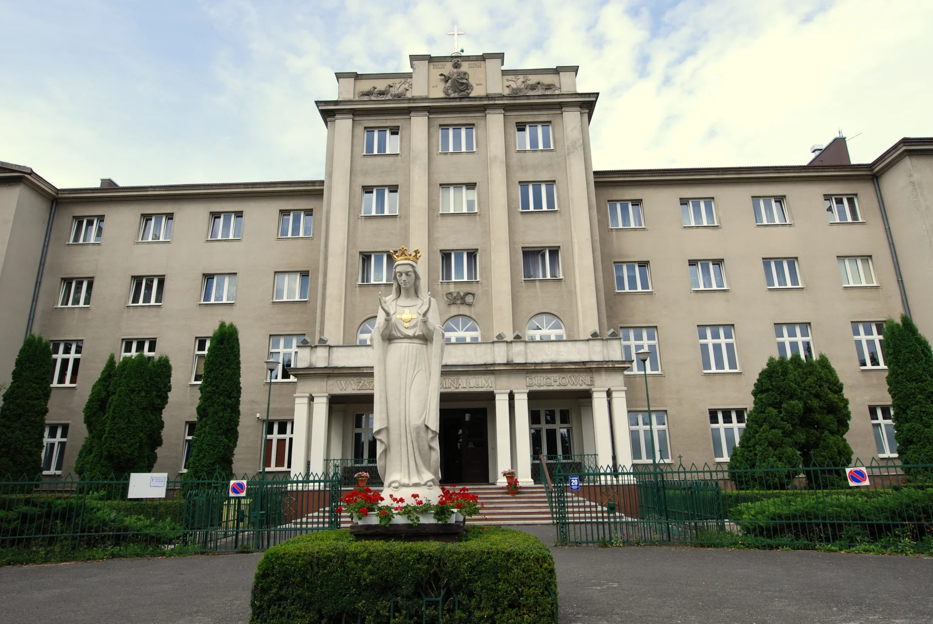 "Przyjmowanie uchodźców na żywioł jest bez sensu"