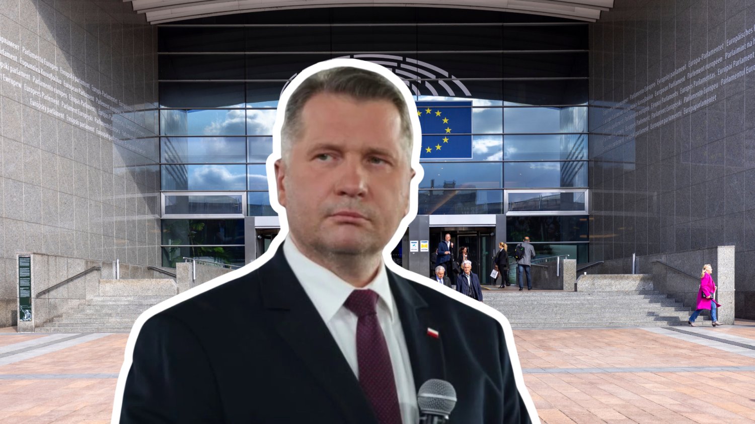Czarnek straszy paktem, Sikorski porównuje go do talibów. "Wypowiemy tę szkodliwą umowę" Przemsyław Czarnek, w tle budynek parlamentu UE