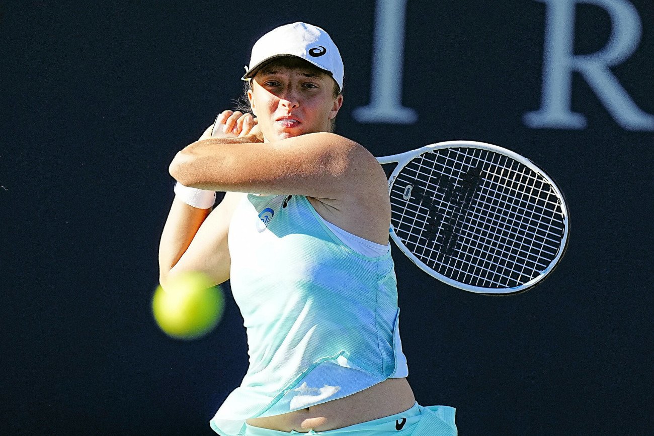 Iga Świątek od zwycięstwa rozpoczęła turniej WTA 500 w Ostrawie. Rywalka Świątek skreczowała w drugim secie.