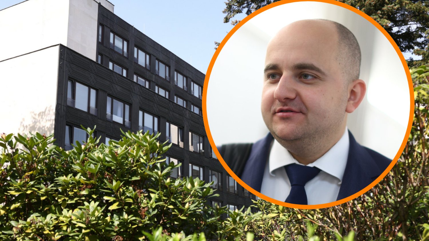 Dariusz Matecki chodził pod dachu sejmowego hotelu. Chciał zrobić zdjęcie