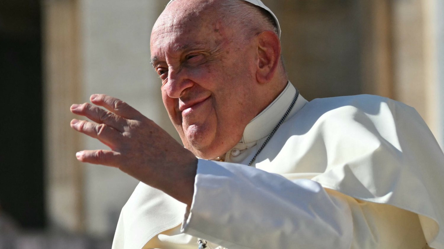 Kto zastąpi papieża Franciszka? Oto dwa możliwe scenariusze w Watykanie
