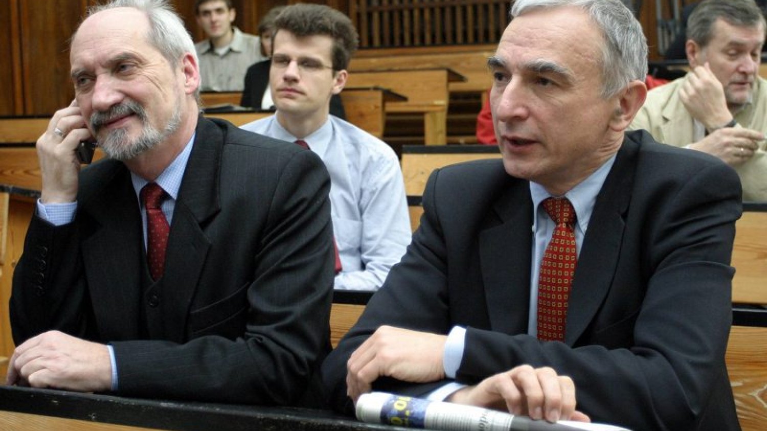 Antoni Macierewicz i Piotr Naimski nie odbiorą Nagrody Wolności im. Jana Karskiego