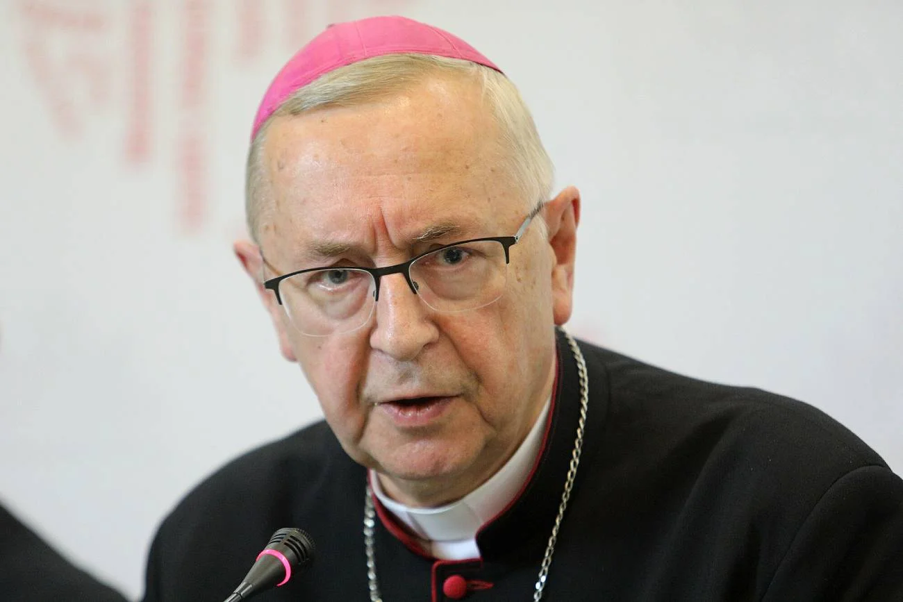 Przewodniczący KEP i metropolita poznański abp Stanisław Gądecki na konferencji w Watykanie stwierdził, że "wszyscy chcemy pozostawać w Europie". Przewodniczący KEP i metropolita poznański abp Stanisław Gądecki na konferencji w Watykanie stwierdził, że wszyscy chcemy pozostawać w Europie