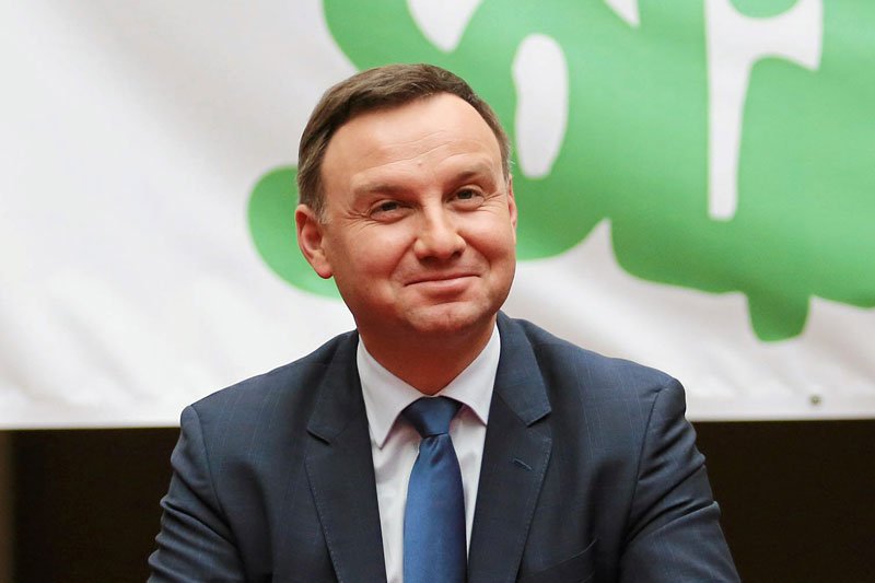 Kandydat PiS na prezydenta Andrzej Duda ostrzegał przed zagrożeniem dla polskiej ziemi.