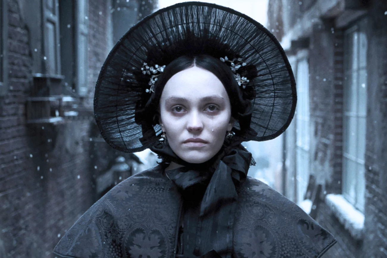 Recenzja filmu "Nosferatu" Roberta Eggersa. Lily-Rose Depp ma talent