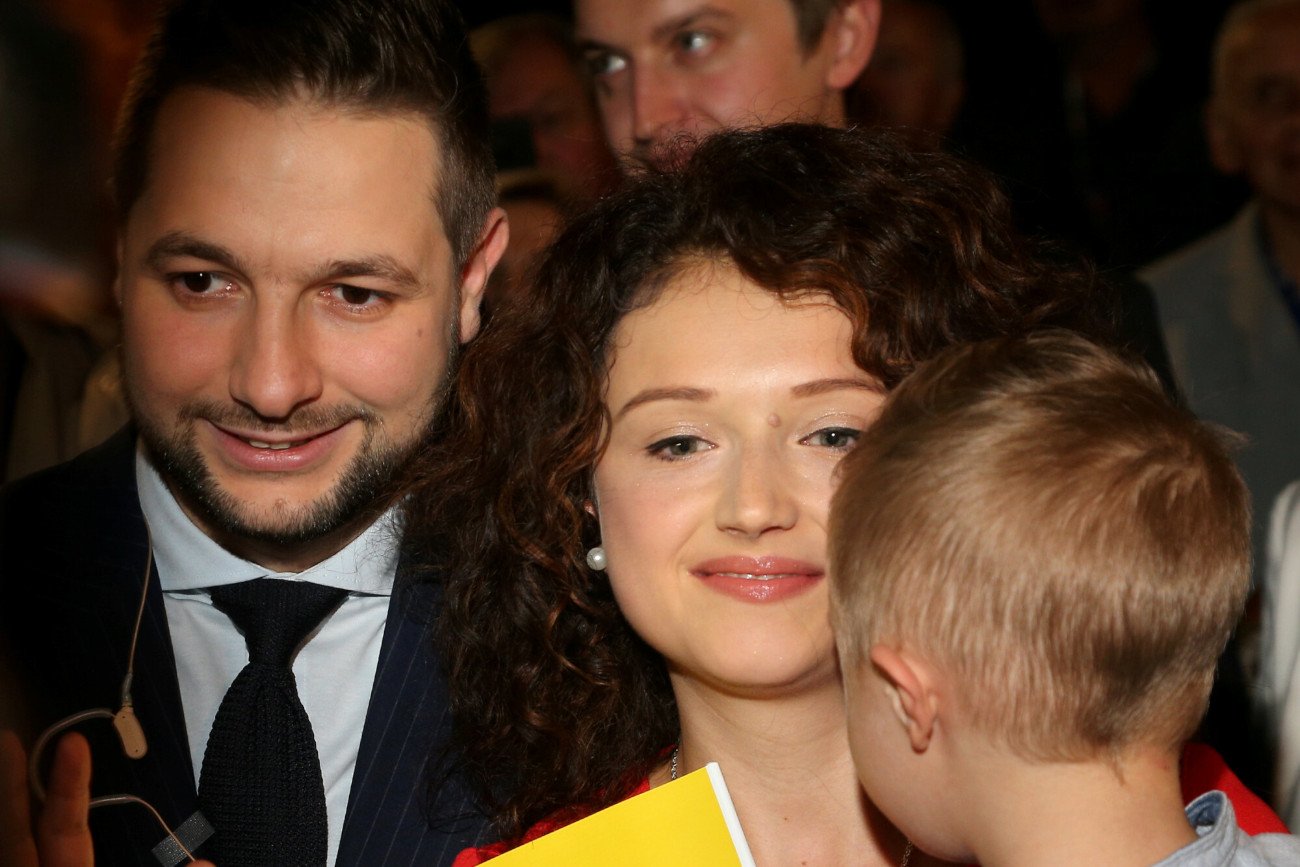 Patryk Jaki z żoną Anną Jaki.