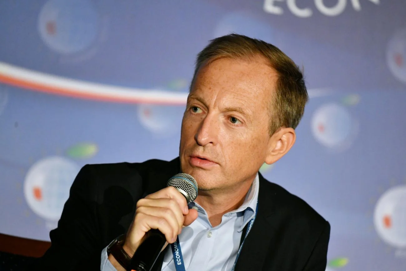 Konrad Piasecki zwraca się do Jacka Kurskiego.