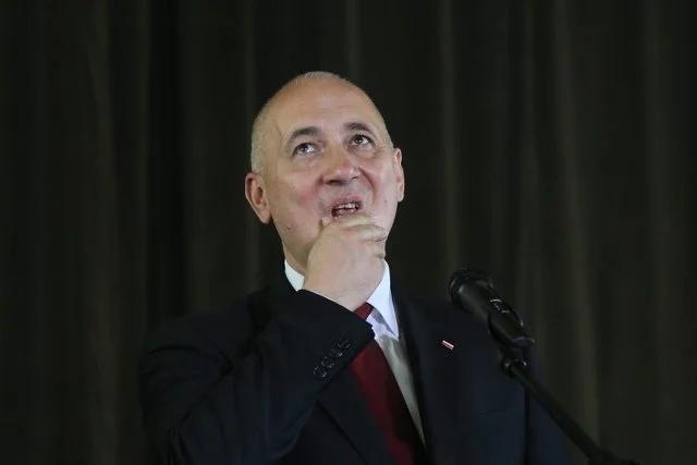 Joachim Brudziński stanął w obronie Patryka Jakiego. W tym celu użył kłamstwa dotyczącego spotkania Tuska z Putinem.