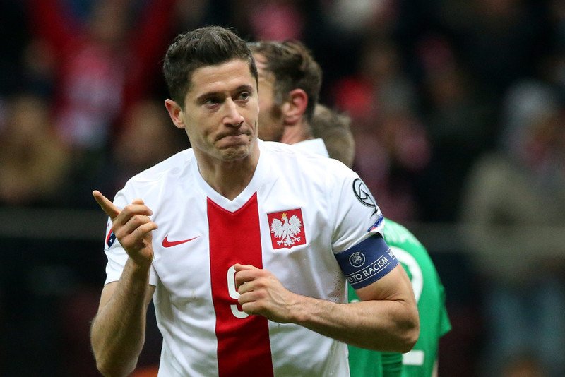 Polska jest w trzecim koszyku przed losowaniem grup finałowych na Euro 2016.