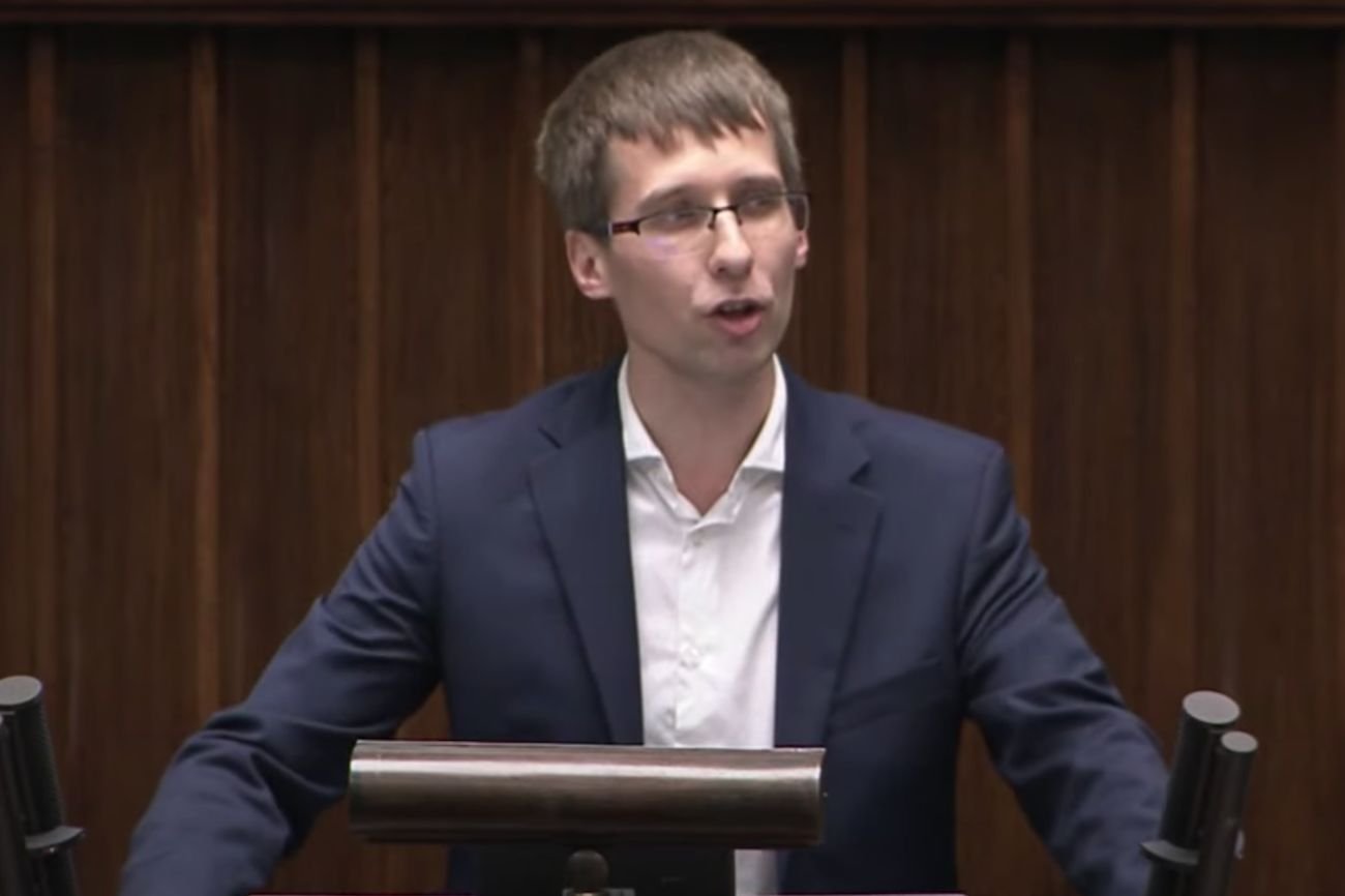 Krzysztof Kasprzak obrażał z mównicy sejmowej społeczność LGBT.