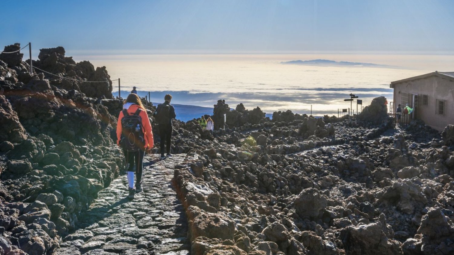 Nowe zasady na Teide. Akcje ratunkowe będą płatne W Hiszpanii trzeba będzie płacić za akcję ratunkową na Teide