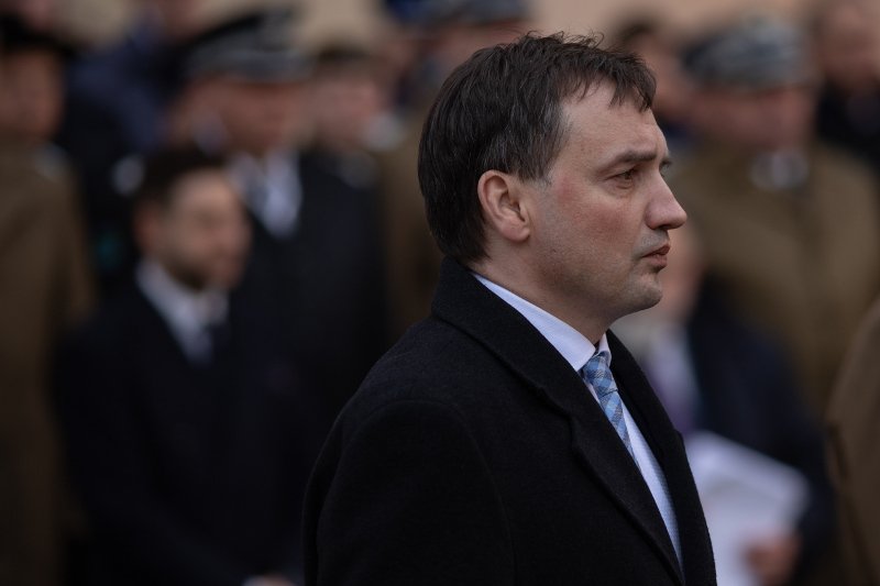 Politycy PiS ze Zbigniewem Ziobrą na czele chwalą nowe przepisy.