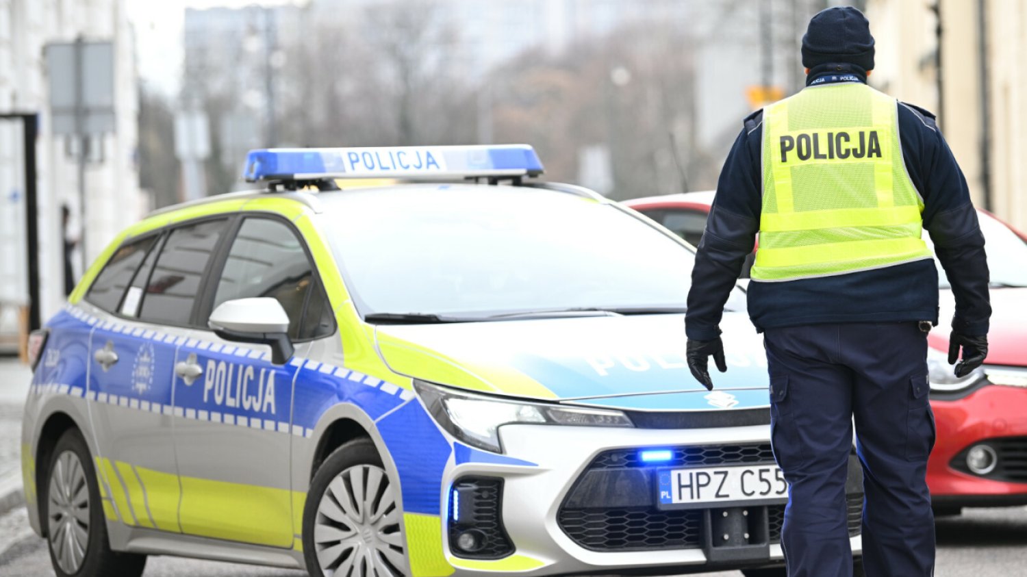 Nieprzytomna i naga kobieta na klatce schodowej. Nowe fakty ws. zatrzymanego mężczyzny. zdj. ilustracyjne