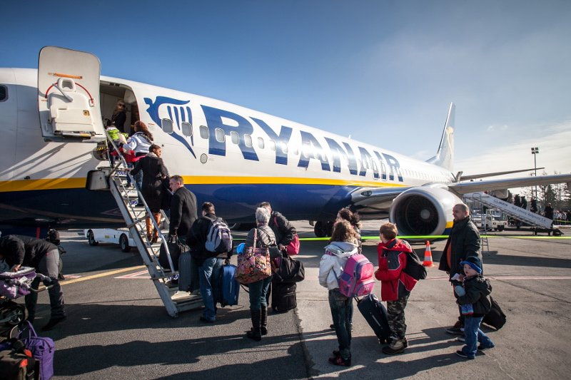 Jak się okazuje, klaskanie w samolocie nie musi być synonimem obciachu.