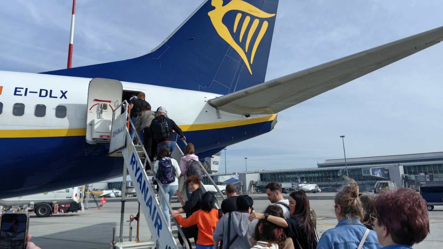 Ryanair ma problem z dwiema nowymi trasami