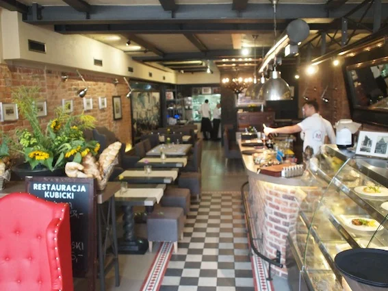 Wnętrze restauracji Kubicki nowootwartej po niedawnym remoncie.