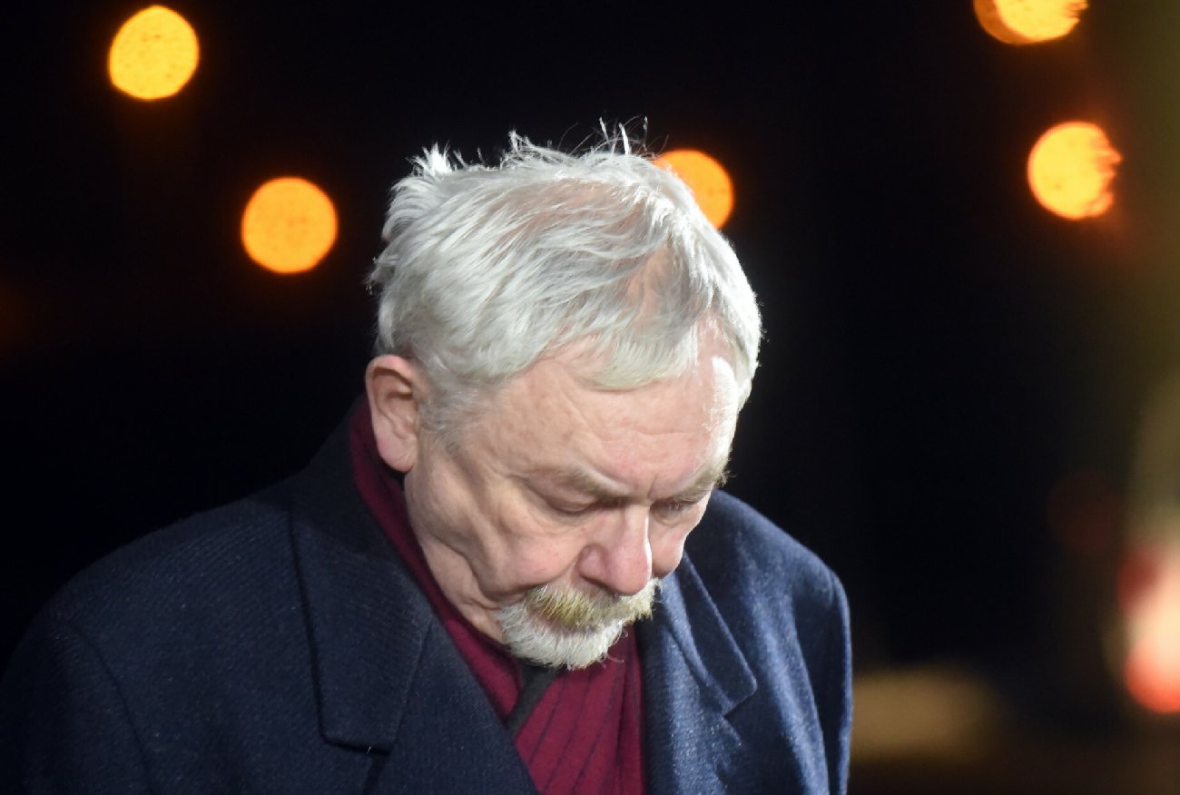 Prezydent Krakowa Jacek Majchrowski zasnął na antenie TVN24?