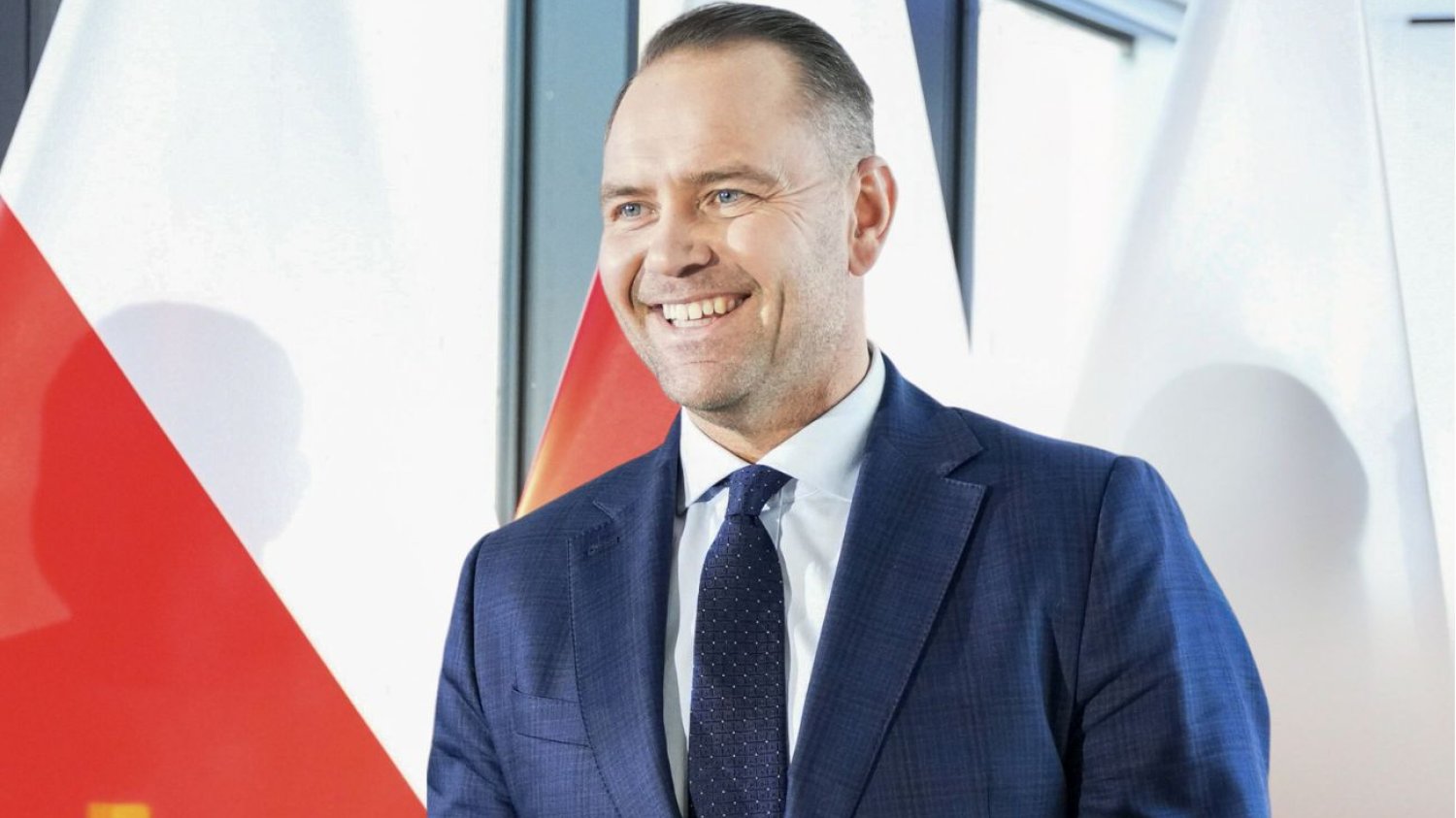 Nowy sondaż prezydencki. Nawrocki dogania Trzaskowskiego.