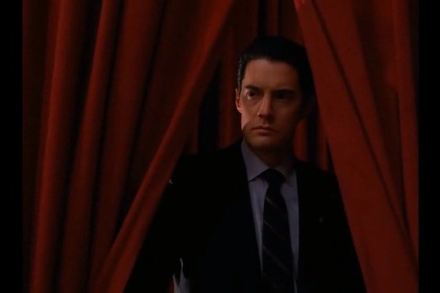 "Miasteczko Twin Peaks" wraca! Potwierdziły się spekulacje o nowej serii kultowej produkcji reżyserowanej przez Davida Lyncha.