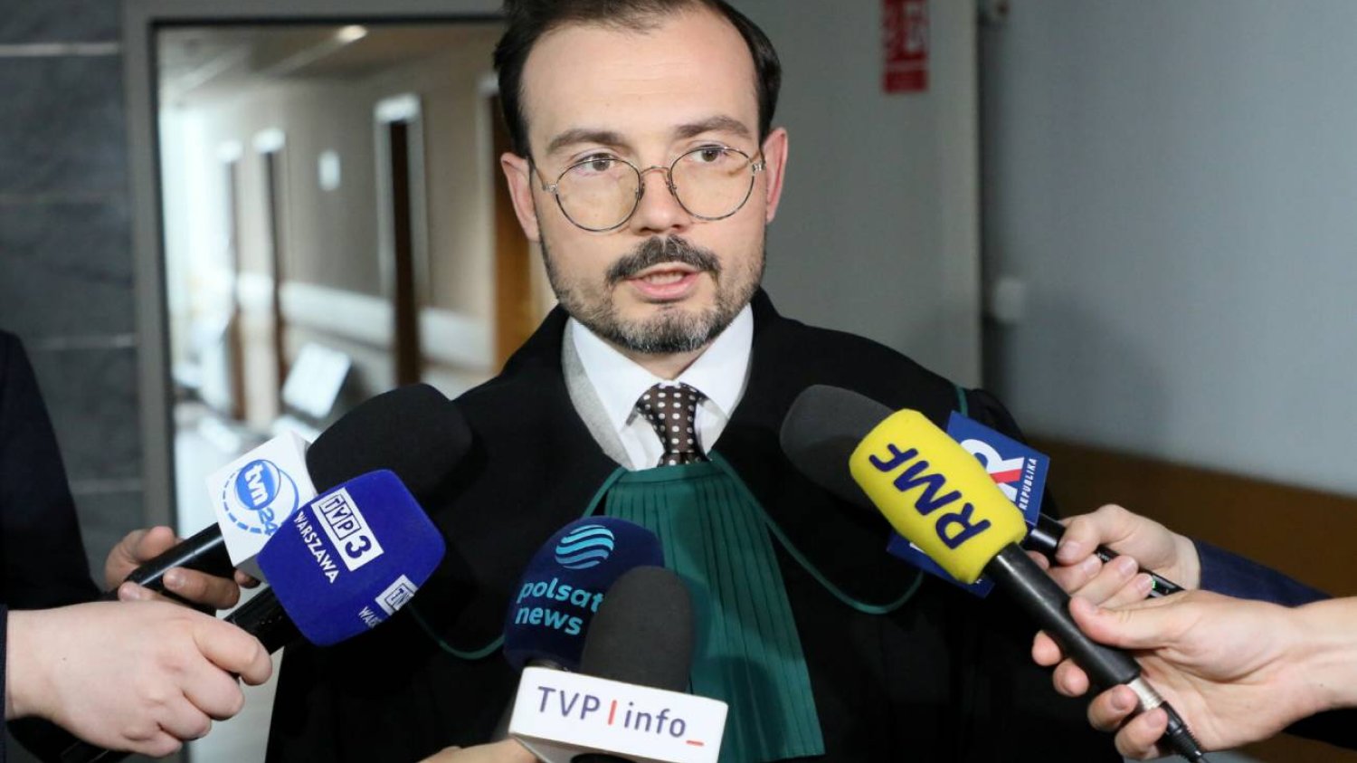 Maciej Zaborowski to obrońca Mieszka R. Jest sędzią Trybunału Stanu