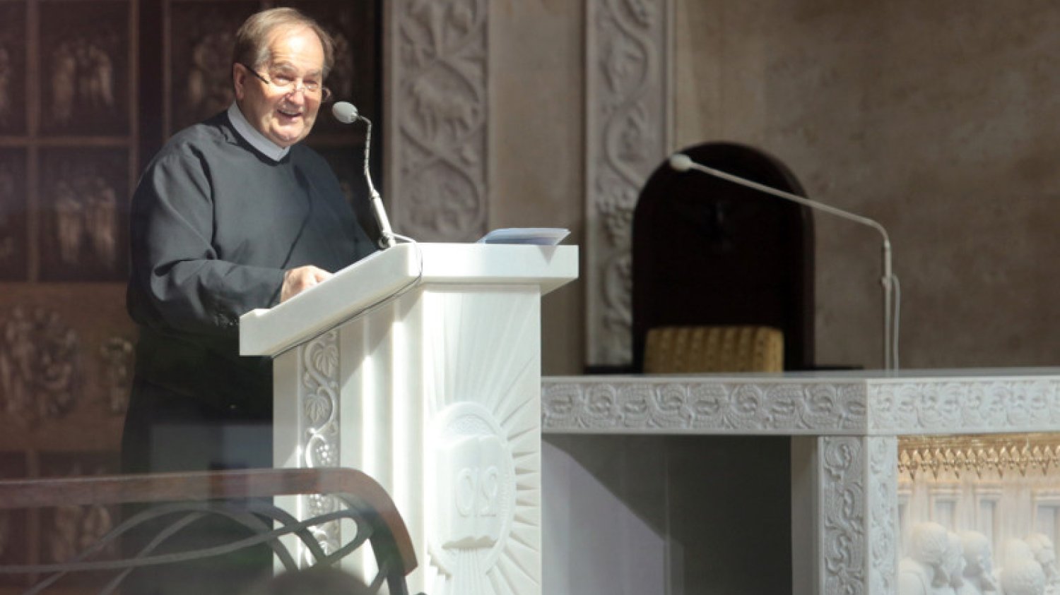 O. Tadeusz Rydzyk narzekał ostatnio na zbyt małe prezenty od państwa. Okazuje się, że nie jest tak źle.