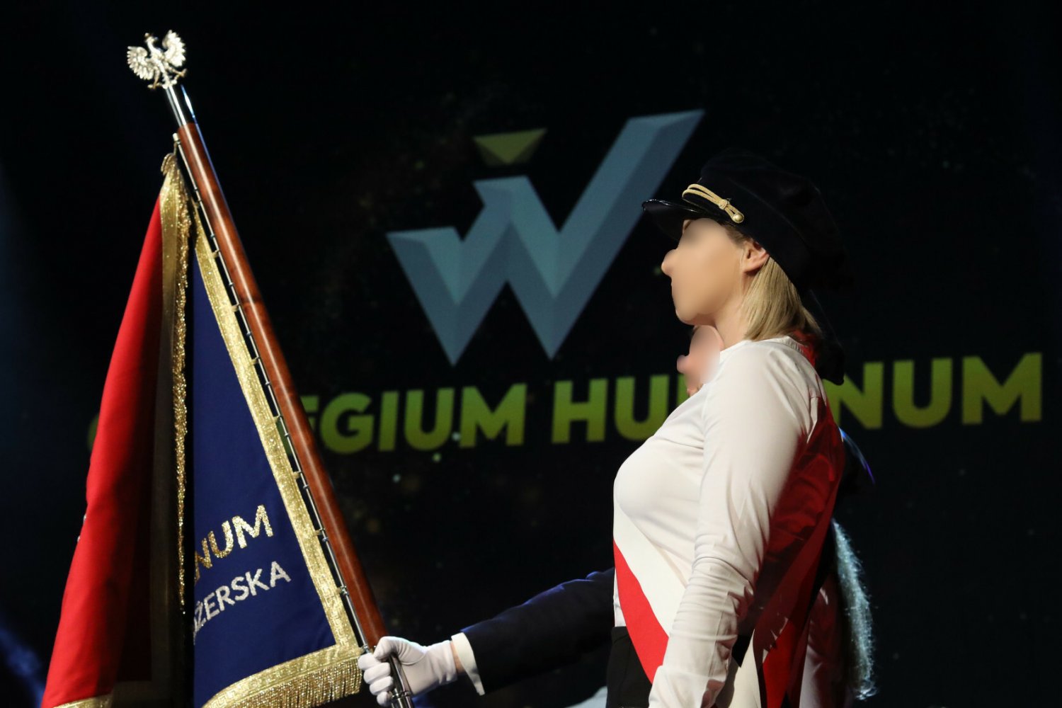 Afera w Collegium Humanum. Oni opowiedzieli, jak wyglądały studia