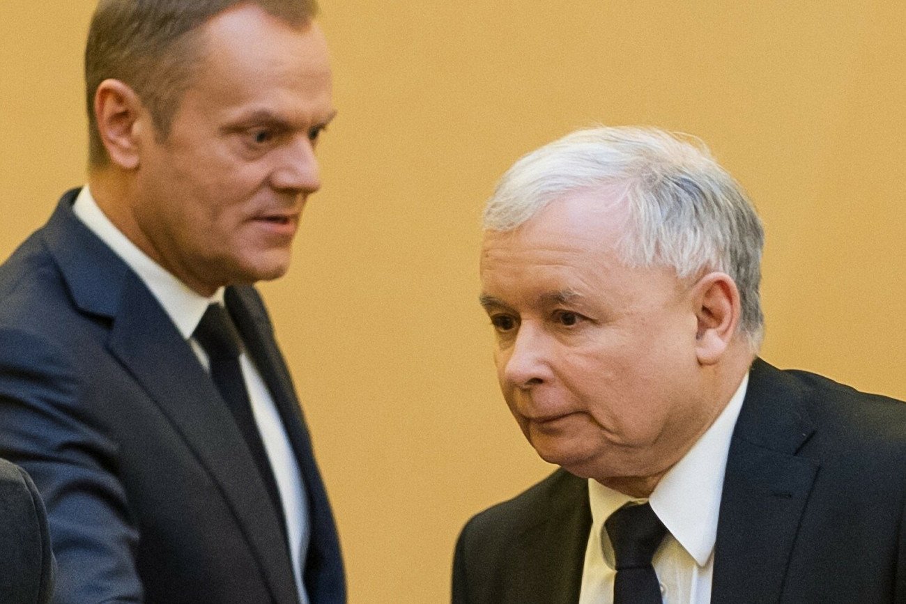 Donald Tusk i Jarosław Kaczyński. Zdjęcie z 2014 r.