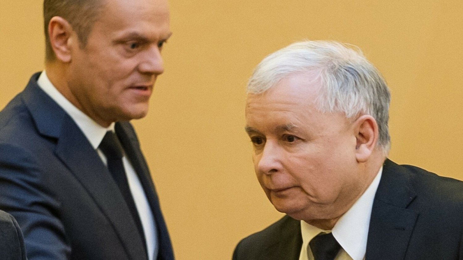 Donald Tusk i Jarosław Kaczyński. Zdjęcie z 2014 r.