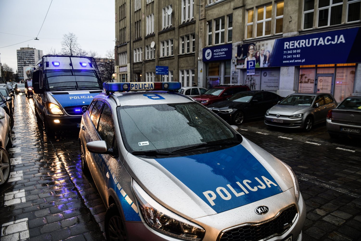 Dziś w całej Polsce w południe zawyją policyjne syreny (zdjęcie ilustracyjne)