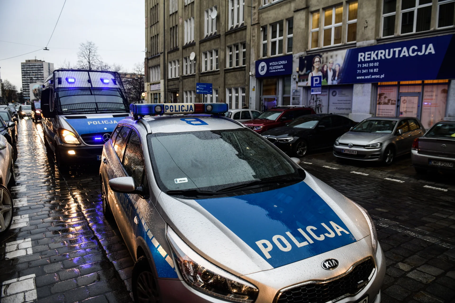 Dziś w całej Polsce w południe zawyją policyjne syreny (zdjęcie ilustracyjne)